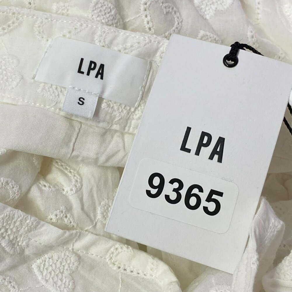 LPA Back Cutout Wrap Dress in White Embroidered Heart - Picture 4 of 11